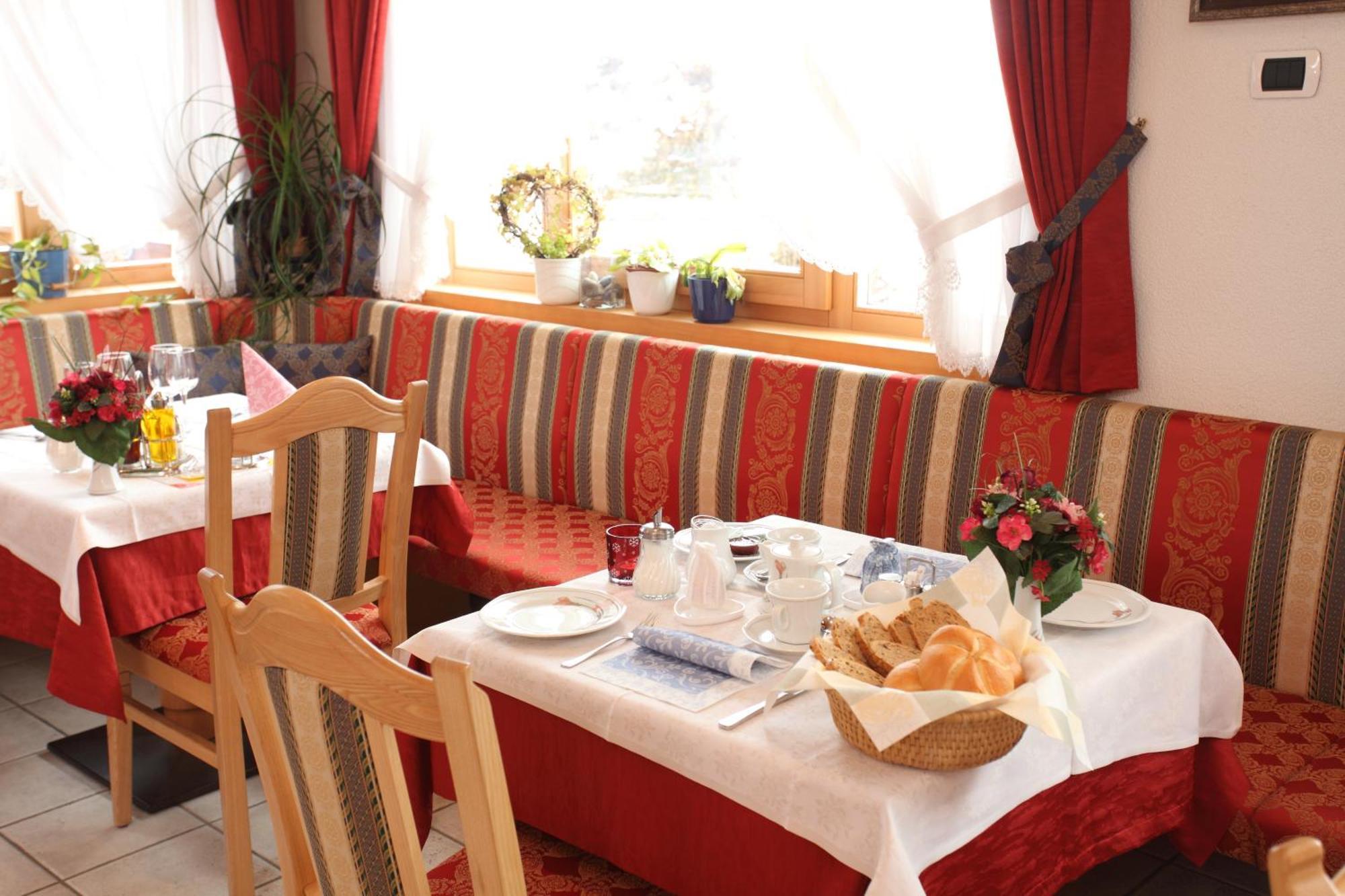 Hotel Waldheim